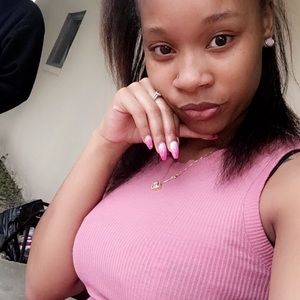 Meet your Posher, Veronica